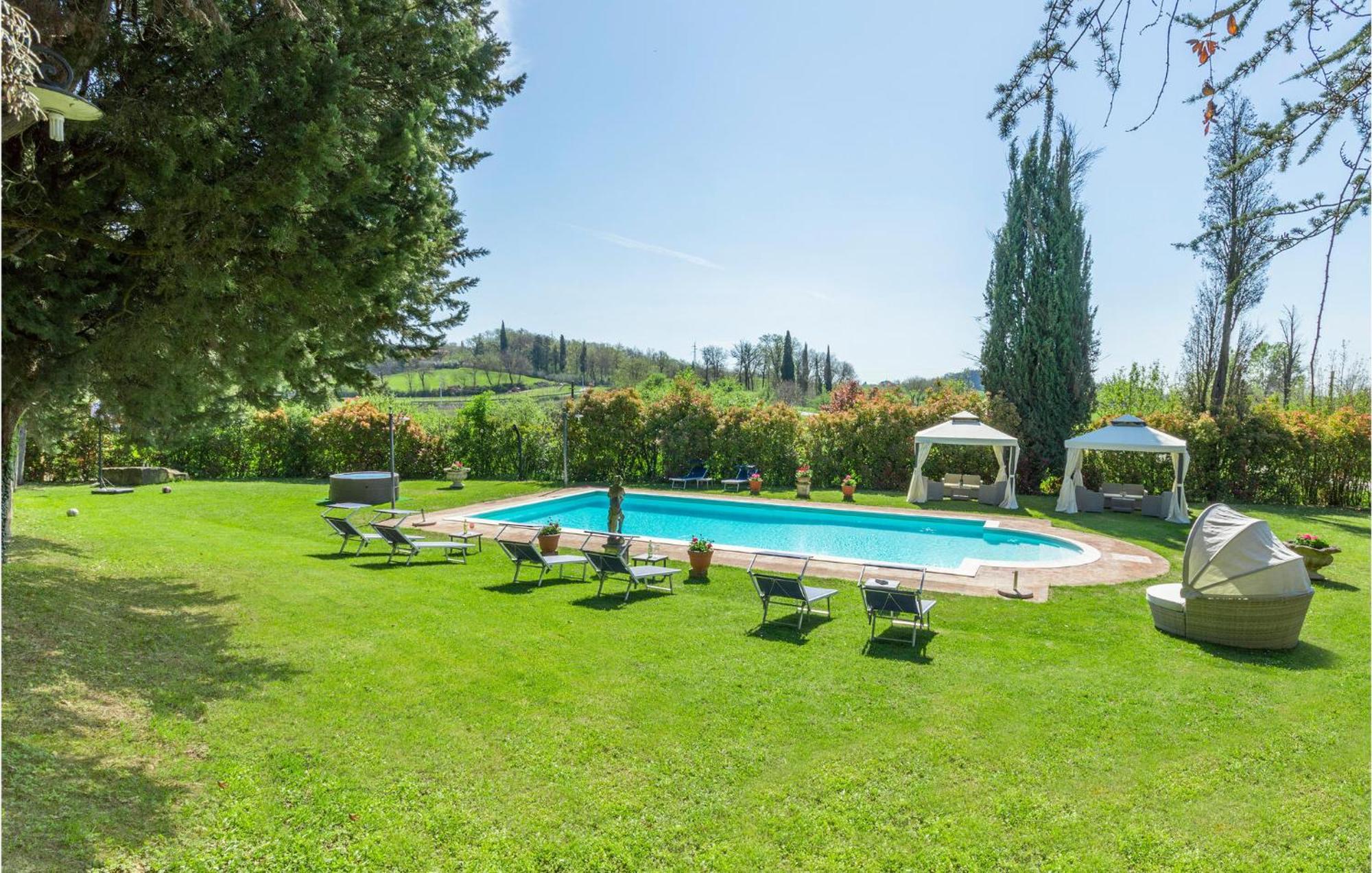 Villa Pieve, 루치냐노 외부 사진