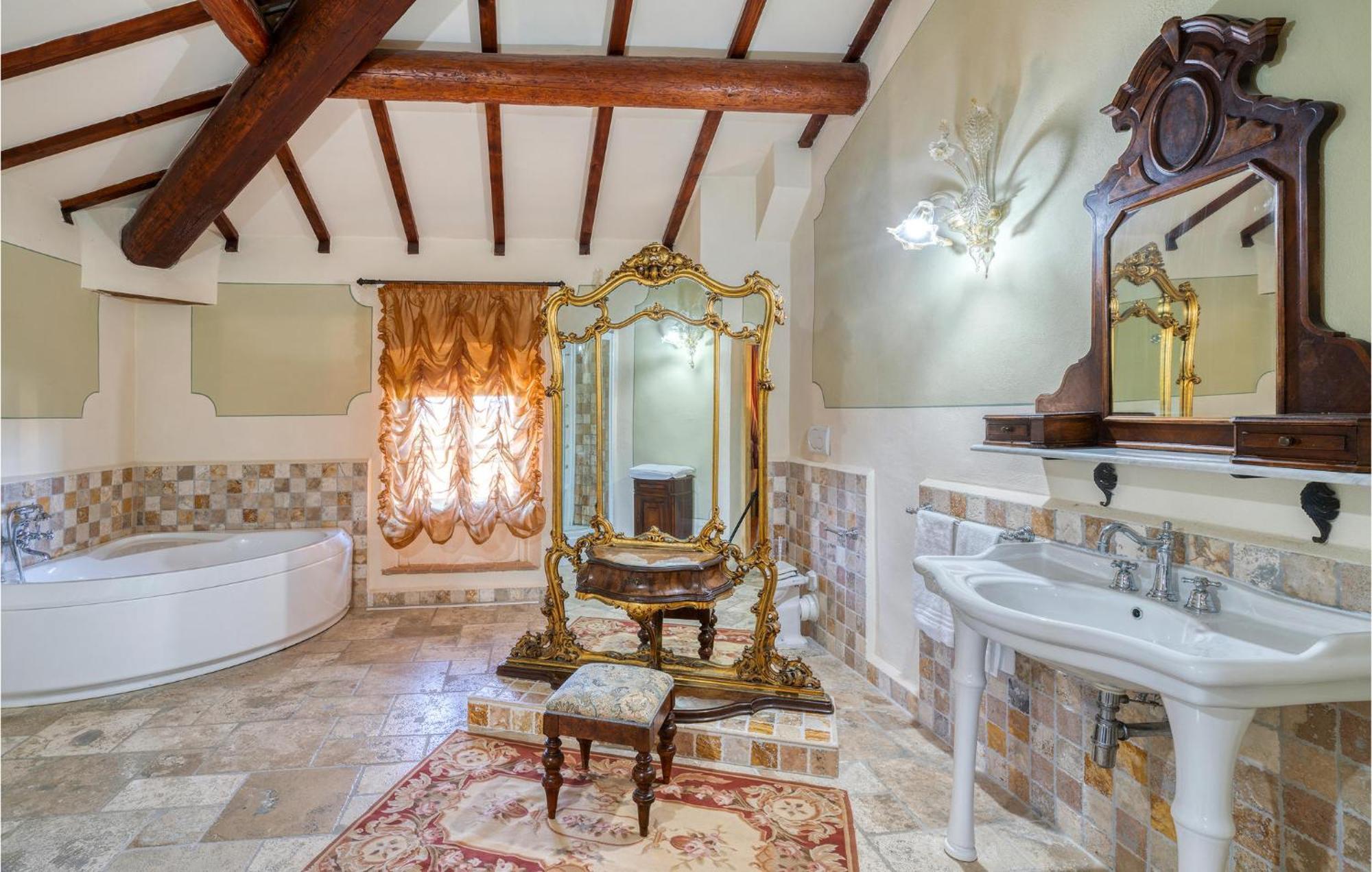 Villa Pieve, 루치냐노 외부 사진